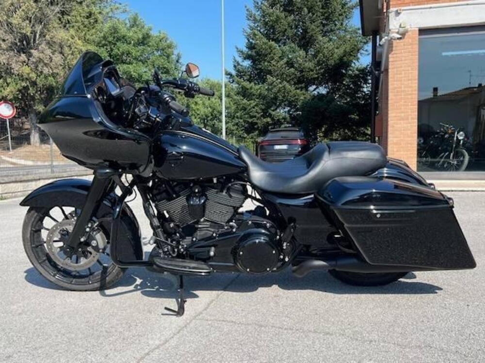 Harley-Davidson 107 Road Glide Special (2017 - 18) - FLTRXS (2)