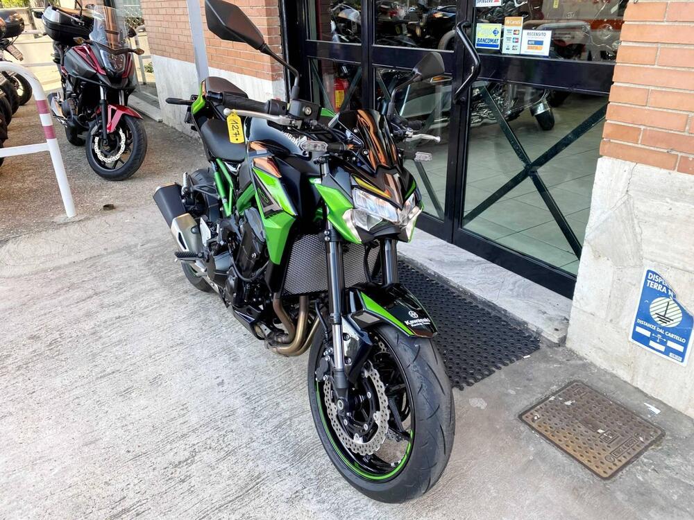 Kawasaki Z 900 (2021 - 24) (2)