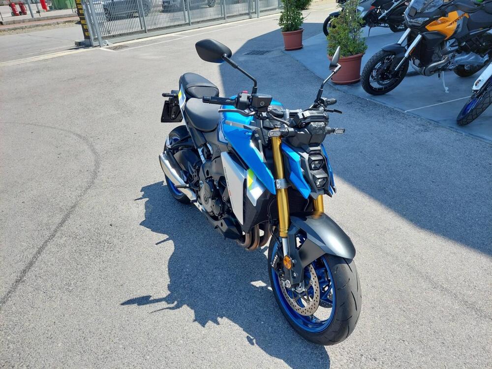 Suzuki GSX-S1000 (2021 - 24) (3)