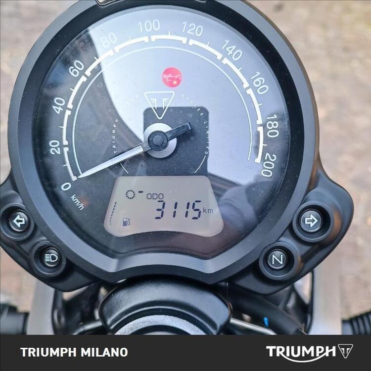 Triumph Speed Twin 900 (2023 - 24) (5)