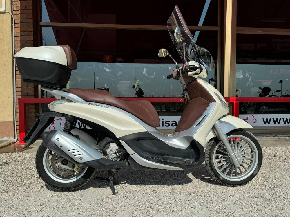 Piaggio Beverly 300 i.e. (2010 - 16) (3)