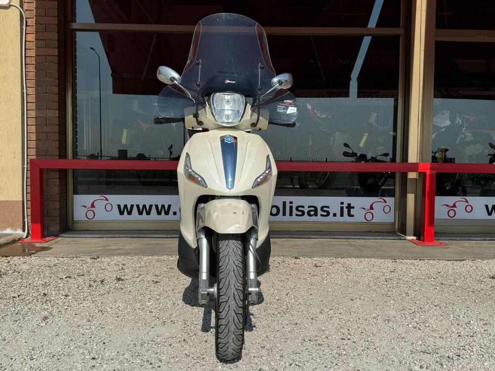 Piaggio Beverly 300 i.e. (2010 - 16) (2)