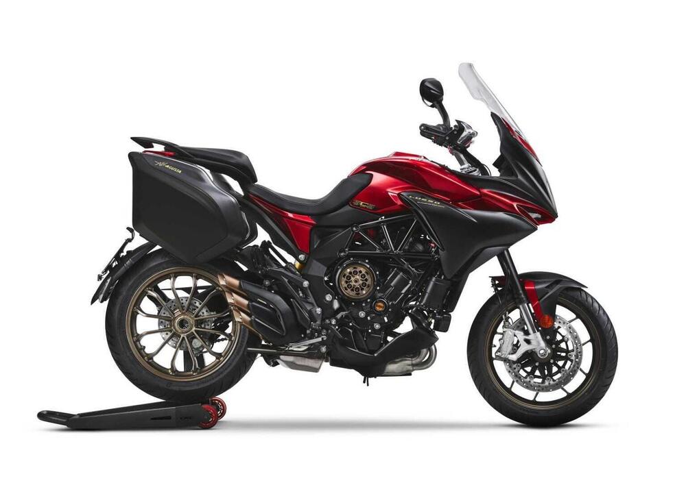 MV Agusta Turismo Veloce 800 Lusso SCS (2021 - 24) (2)