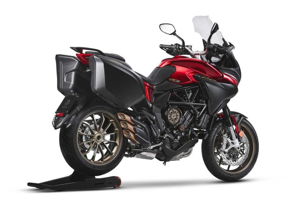 MV Agusta Turismo Veloce 800 Lusso SCS (2021 - 24) (3)