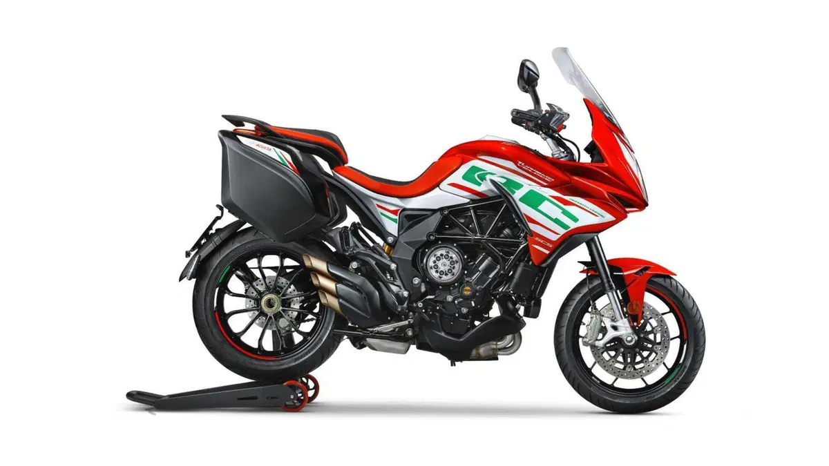 MV Agusta Turismo Veloce 800 Turismo Veloce 800 RC SCS (2022 - 26) (2)