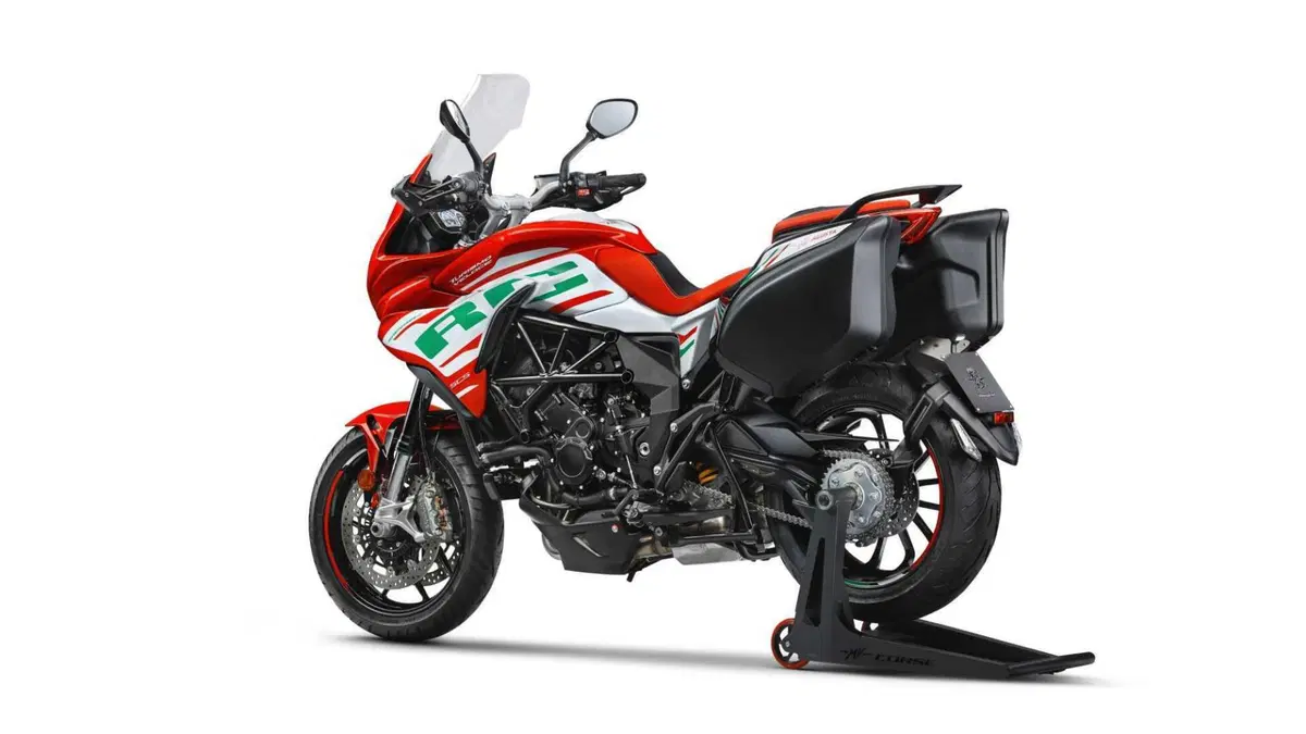 MV Agusta Turismo Veloce 800 Turismo Veloce 800 RC SCS (2022 - 26) (5)