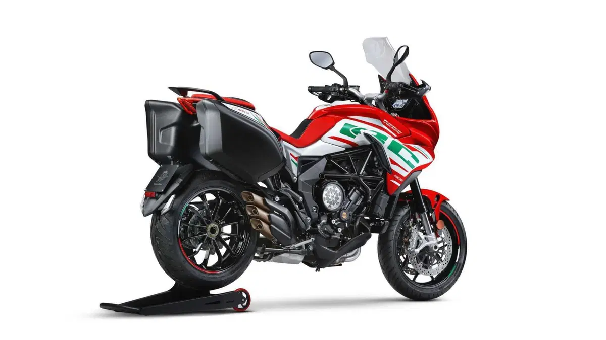 MV Agusta Turismo Veloce 800 Turismo Veloce 800 RC SCS (2022 - 26) (3)