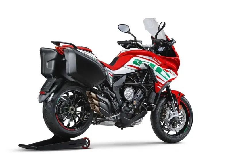 MV Agusta Turismo Veloce 800 Turismo Veloce 800 RC SCS (2022 - 26) (3)