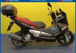 Aprilia SR Max 300 (2011 - 16) usata