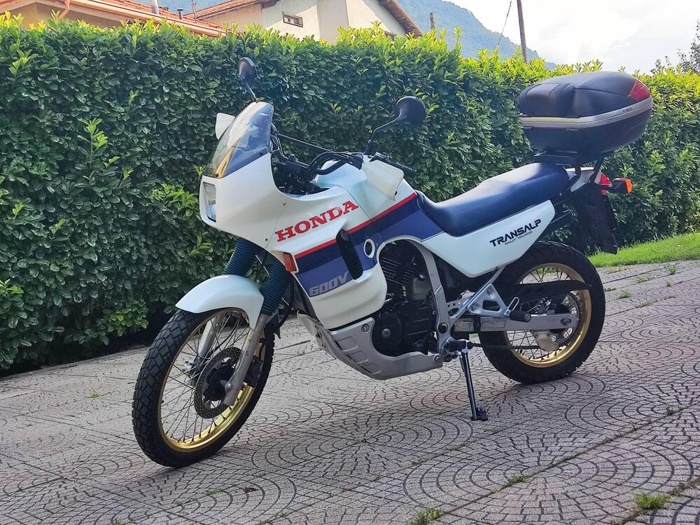 Honda Transalp 600