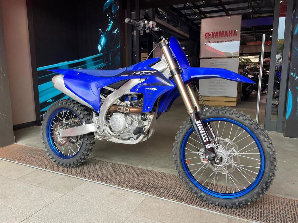 Yamaha YZ 450 F (2023) (2)