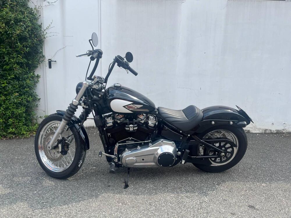 Harley-Davidson Softail Standard (2020) - FXST (5)