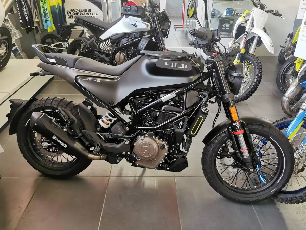 Husqvarna Svartpilen 401 (2021 - 23)
