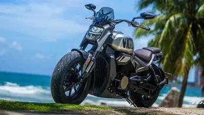 Cruiser cinese, vuole parlare tedesco: si chiama Victoria Simplee V7