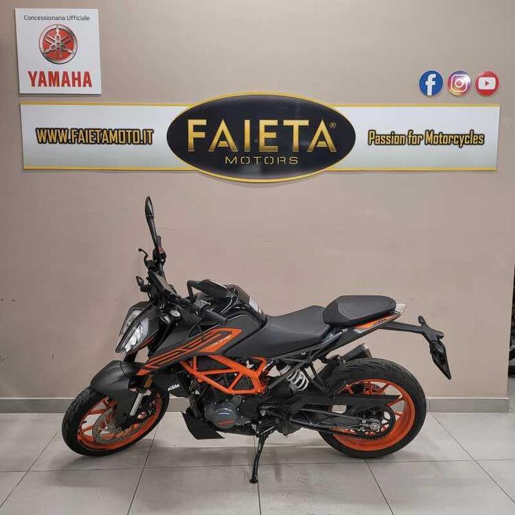 KTM 125 Duke (2021 - 23)