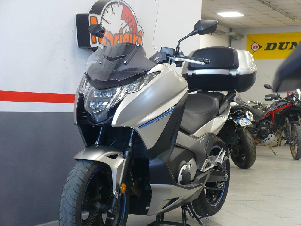 Honda Integra 750 DCT Sport (2017) (3)