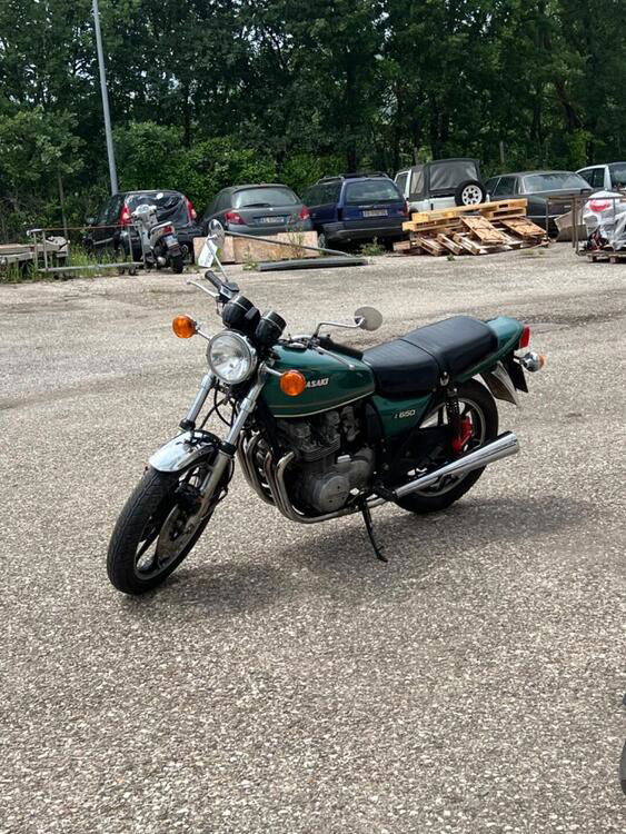 Kawasaki Z650 (3)