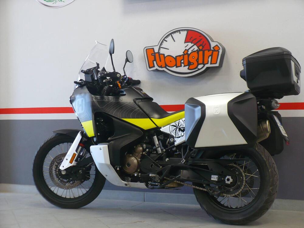 Husqvarna Norden 901 (2022 - 24) (3)