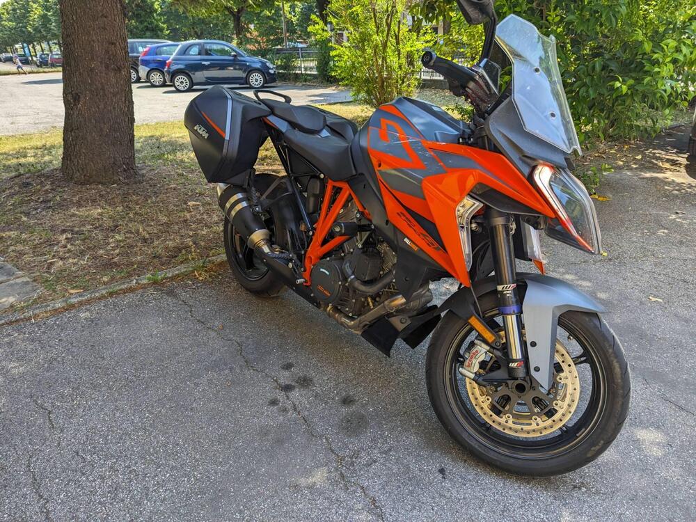 KTM 1290 Super Duke GT (2022 - 24) (2)