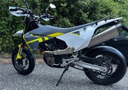 Husqvarna 701 Supermoto (2022) usata