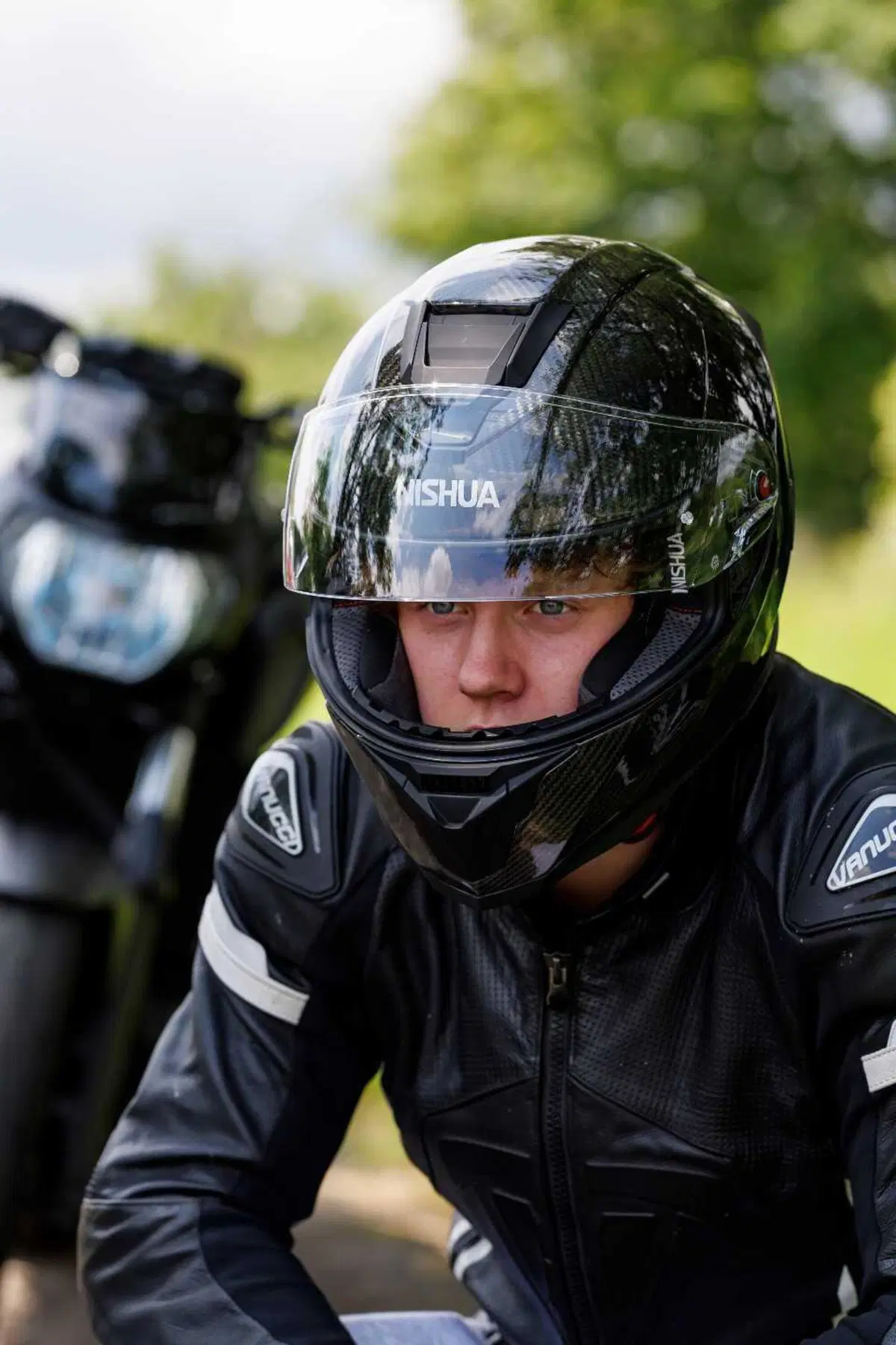 Louis Moto presenta il nuovo Carbon NRX-3 (12)