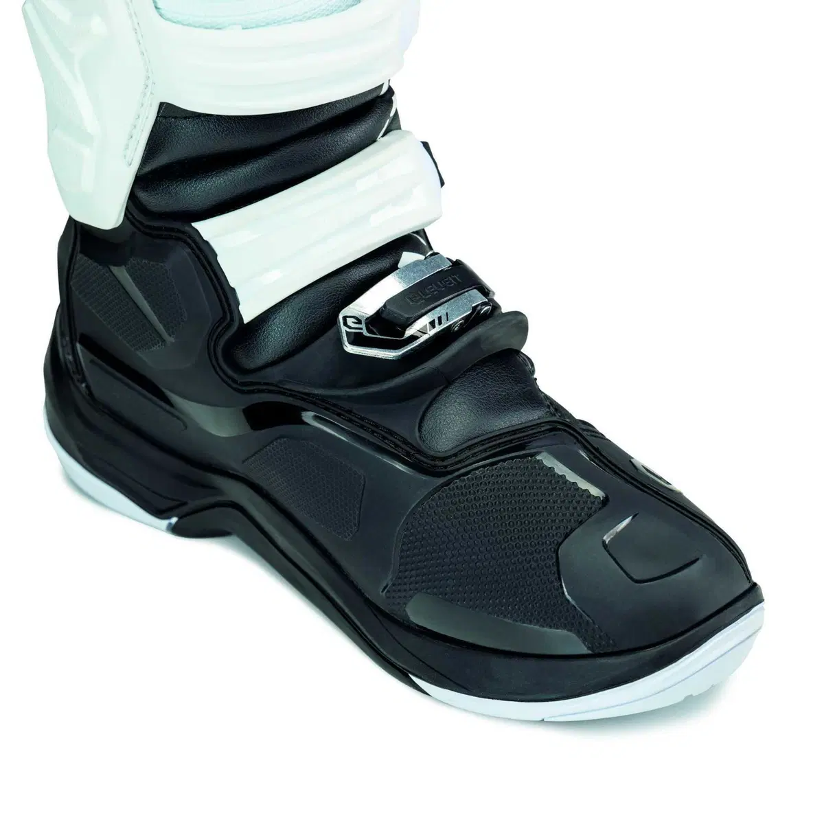 Eleveit presenta il nuovo X Legend EVO (3)