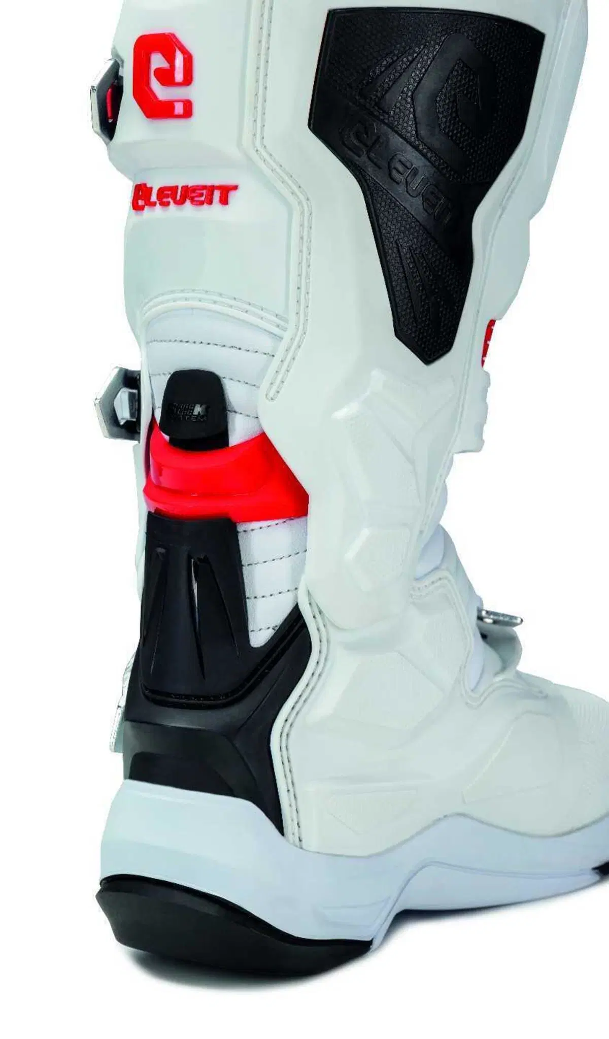 Eleveit presenta il nuovo X Legend EVO (13)