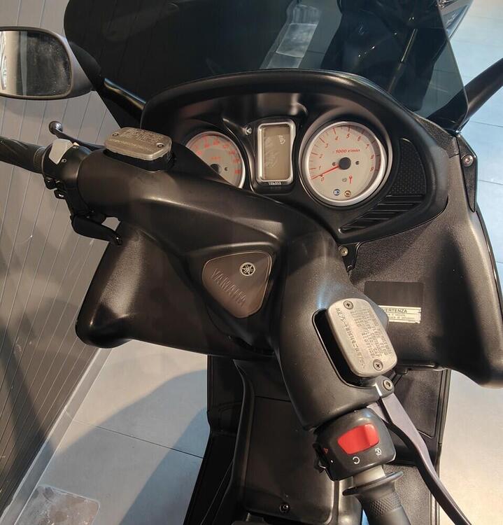 Yamaha T-Max 500 (2004 - 07) (2)