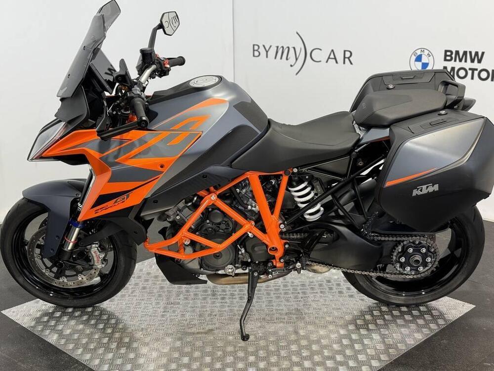 KTM 1290 Super Duke GT (2022 - 24) (3)