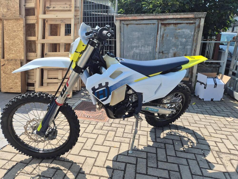 Husqvarna FE 250 (2024)