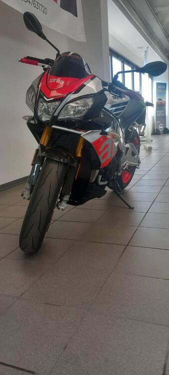 Aprilia Tuono 1100 V4 Factory (2017 - 18) (4)