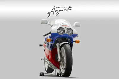 Honda VFR 750 R RC30 usata