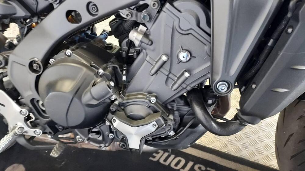 Yamaha MT-09 SP (2021 - 23) (3)