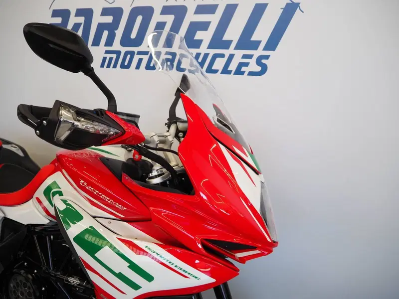MV Agusta Turismo Veloce 800 RC SCS (2022 - 26) (5)