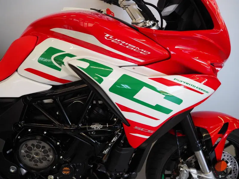 MV Agusta Turismo Veloce 800 RC SCS (2022 - 26) (6)