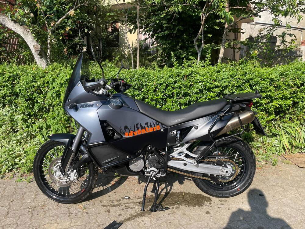 KTM 990 Adventure (2006 - 08)