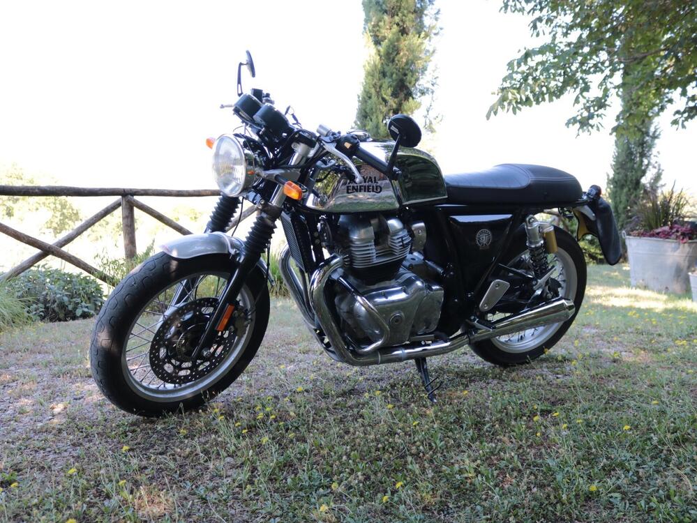 Royal Enfield Continental GT 650 Chrome (2020) (2)