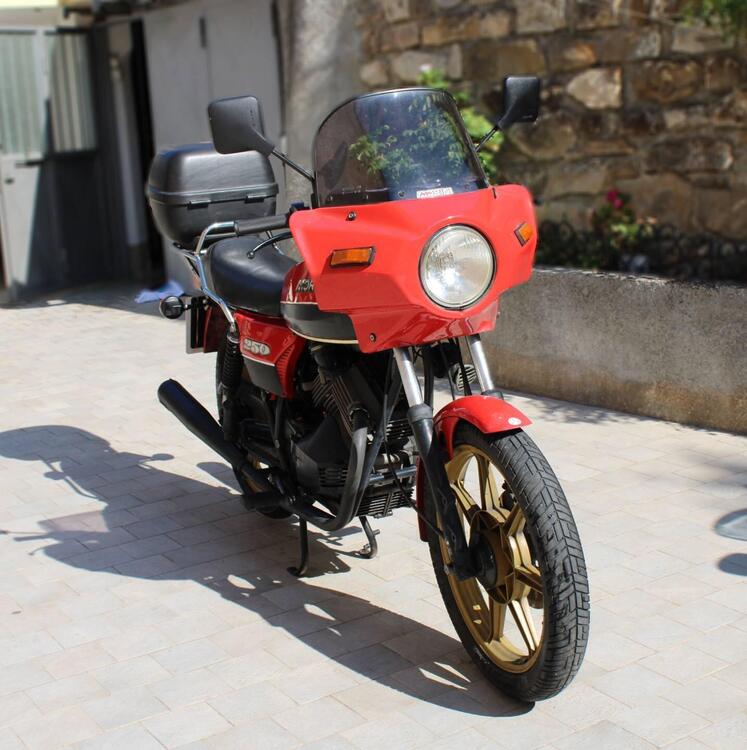 Moto Morini 250J (2)