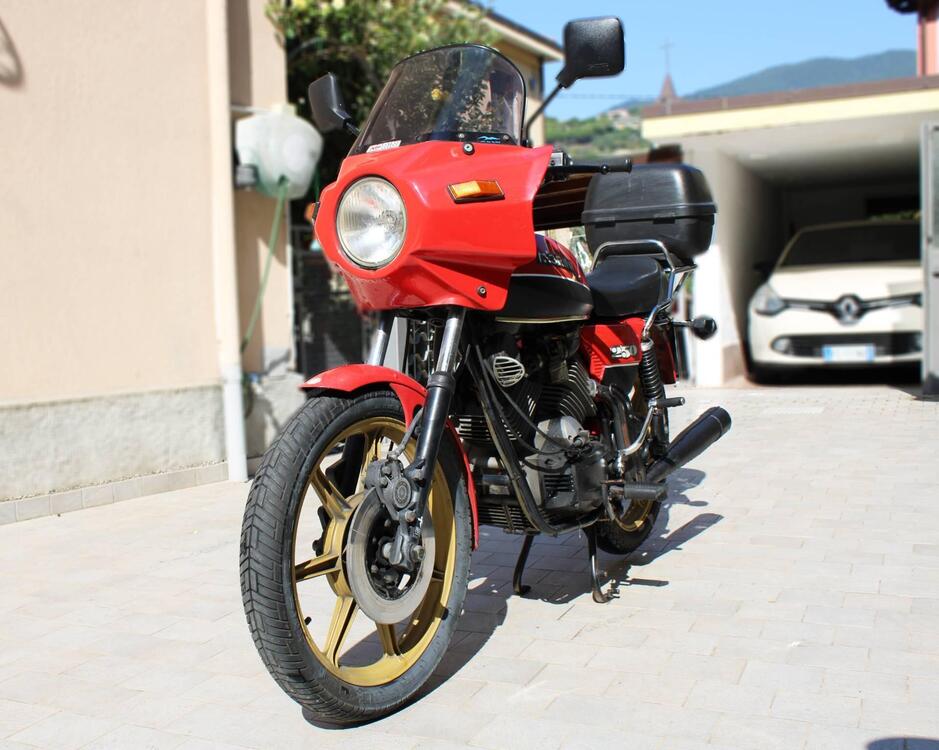 Moto Morini 250J (3)