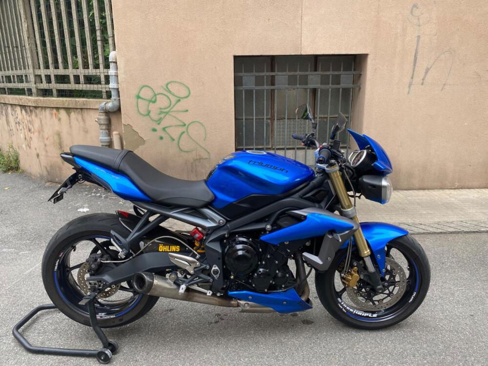 Triumph Street Triple (2013)