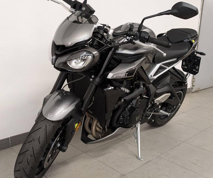 Triumph Street Triple 765 R (2023 - 24) (5)