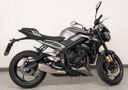 Triumph Street Triple 765 R (2023 - 24) usata