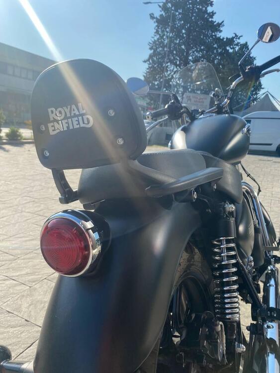 Royal Enfield Meteor 350 Stellar (2021 - 24) (3)