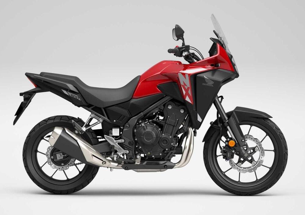 Honda NX500 (2024) (2)