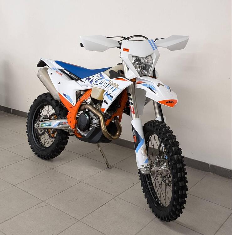 KTM EXC 450 F Six Days (2024) (4)