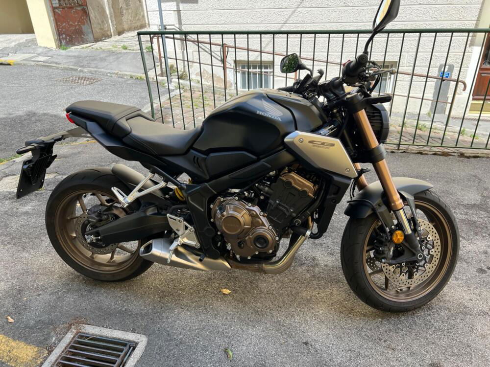 Honda CB 650 R (2021 - 23) (3)