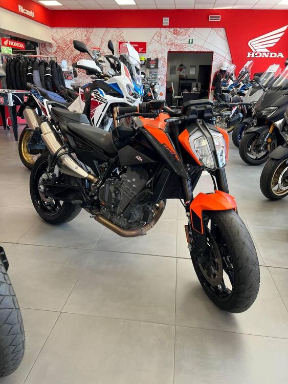 KTM 890 Duke (2021 - 23) (2)