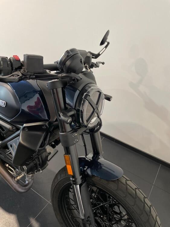 Ducati Scrambler 800 Night Shift (2023 - 24) (4)