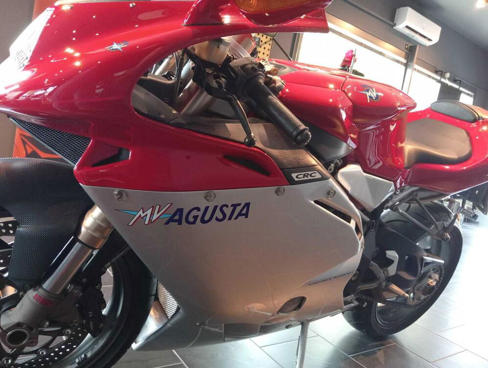 MV Agusta F4 750 S 1+1 (2000 - 02) (2)