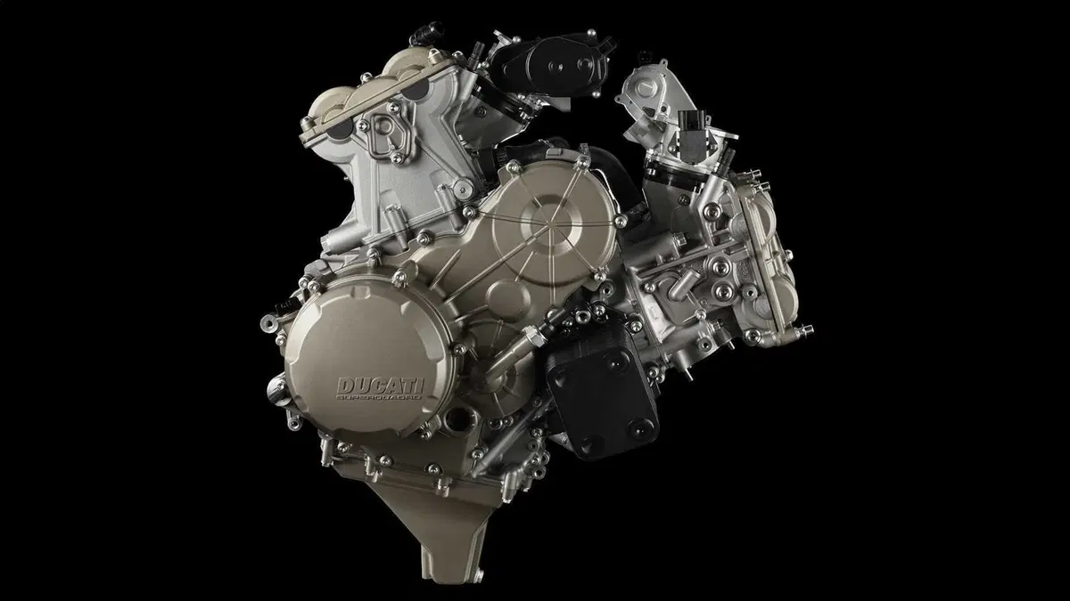 Ducati Panigale V2 Superquadro Final Edition, in Edizione limitata [VIDEO] (3)